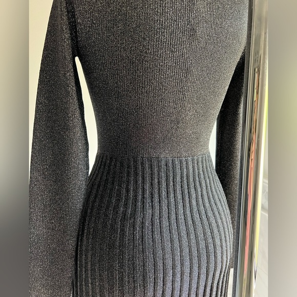 Antonio Melani Silver Lurex Pleaded Sweater Midi Dress - Picture 8 of 11